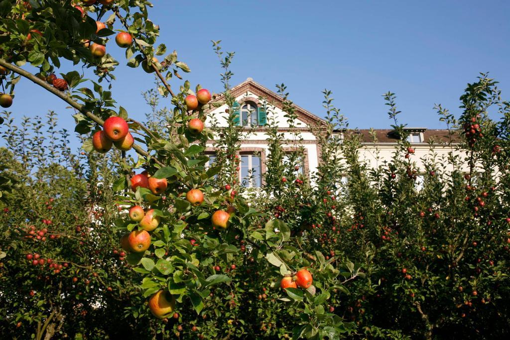 Chambres D'hotes Le Clos Bourdet Couette-café *